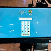 Credenciamento, Controle de acesso com controle de capacidade e Crachás personalizados